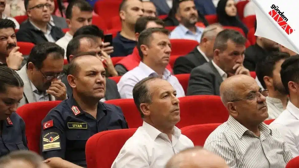 Kamu Personeline Eğitim Verildi Kamu Personeline Egitim Verildi2 jpg | Gündem Sivas™ Haber