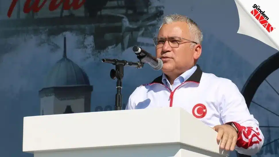 100. Yil Cumhuriyet Bisiklet Turu Basladi5 jpg | Gündem Sivas™ Haber