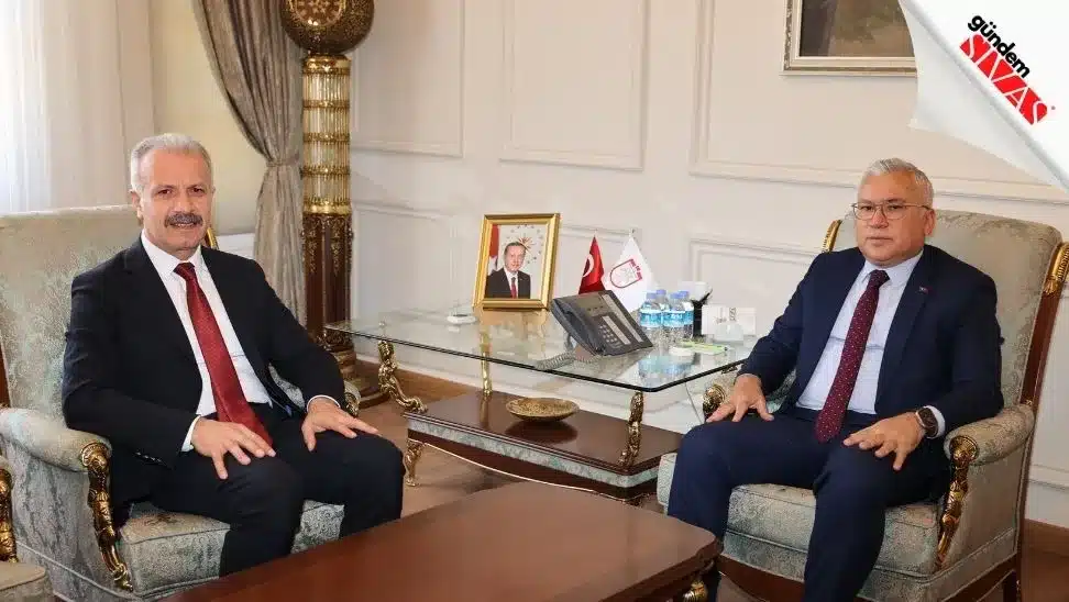 Yeni Milli Egitim Muduru Yener Goreve Basladi 2 jpg | Gündem Sivas™ Haber