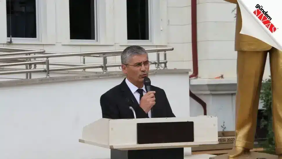 Atatürk'ün Suşehri'ne Gelişinin 104. Yılı Kutlandı Ataturkun Susehrine Gelisinin 104. Yili Kutlandi3 jpg | Gündem Sivas™ Haber