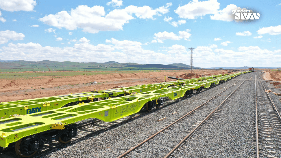Demirağ OSB İşlemeye Başlıyor, Sanayi Sektörü Canlanıyor Demirag OSB Islemeye Basliyor Sanayi Sektoru Canlaniyor 3 | Gündem Sivas™ Haber