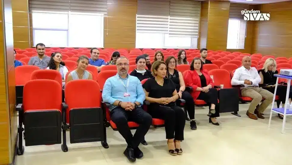 SCUde Laparoskopi Egitimi Basladi2 jpg | Gündem Sivas™ Haber