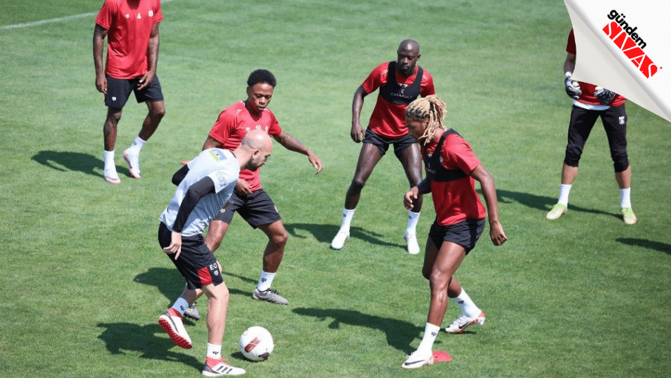 Sivasspor Besiktas Hazirliklarini Tamamladi4 | Gündem Sivas™ Haber