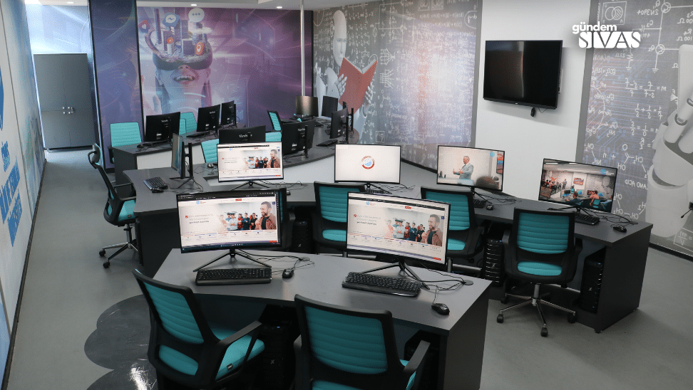 Üniversite'de Metaverse Devrimi Başlıyor | Gündem Sivas™ | Sivas Haberleri Universitede Metaverse Devrimi Basliyor | Gündem Sivas™ | Sivas Haberleri