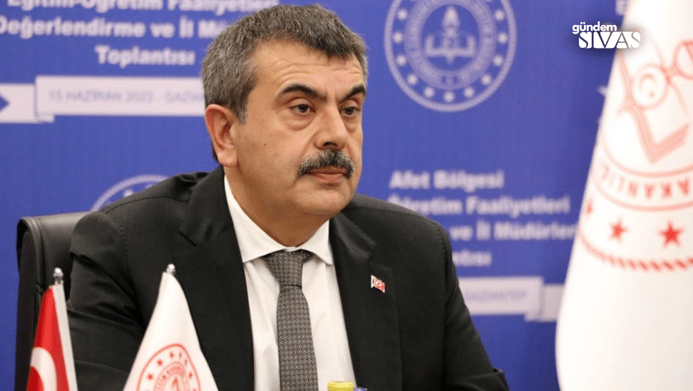 Bakan Tekin Ise Aldigi Ogretmenle Tanismaya Kararli | Gündem Sivas™ Haber