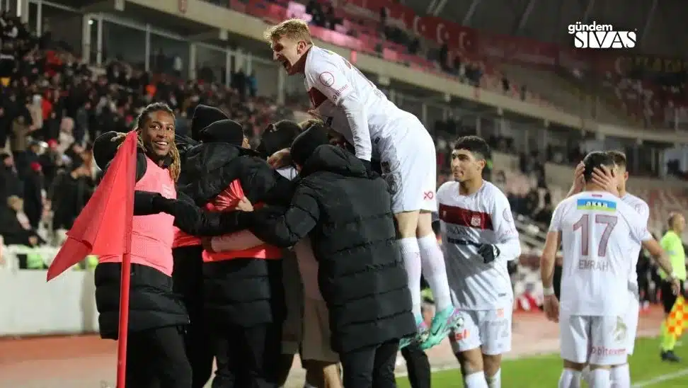 Cetin Oyun Olarak Iyi Isler Yapiyoruz 3 jpg | Gündem Sivas™ Haber