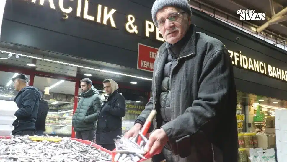 Denizsiz Şehirde Deniz Lezzetleri Denizsiz Sehirde Deniz Lezzetleri1 jpg | Gündem Sivas™ Haber