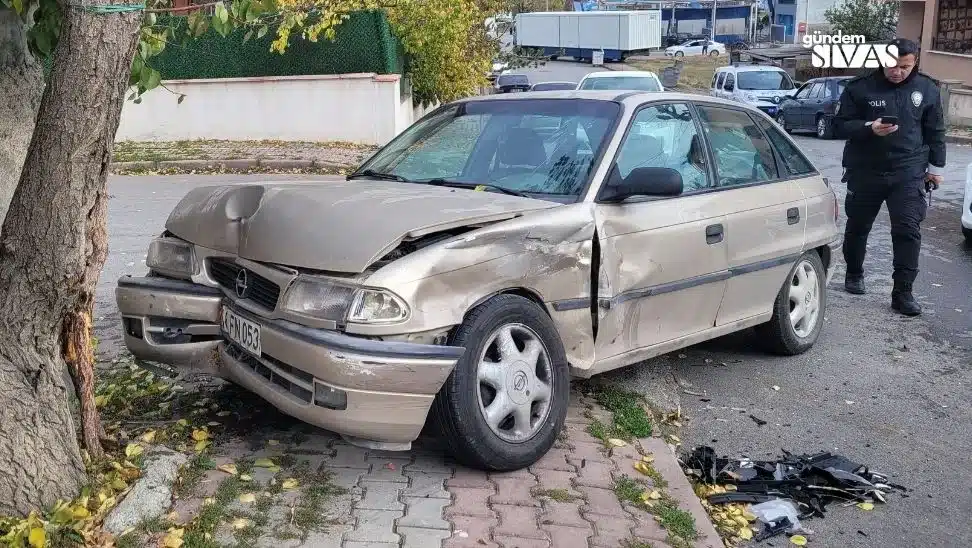 Sivasta Trafik Kazasi 3 Yarali 2 jpg | Gündem Sivas™ Haber