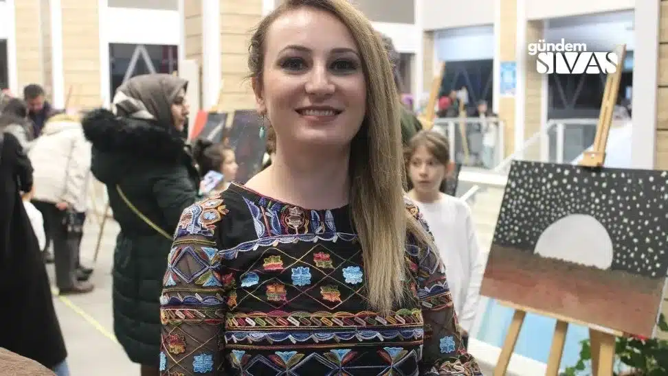 Renklerle Aydınlatılan En Uzun Gece Renklerle Aydinlatilan En Uzun Gece1 jpg | Gündem Sivas™ Haber