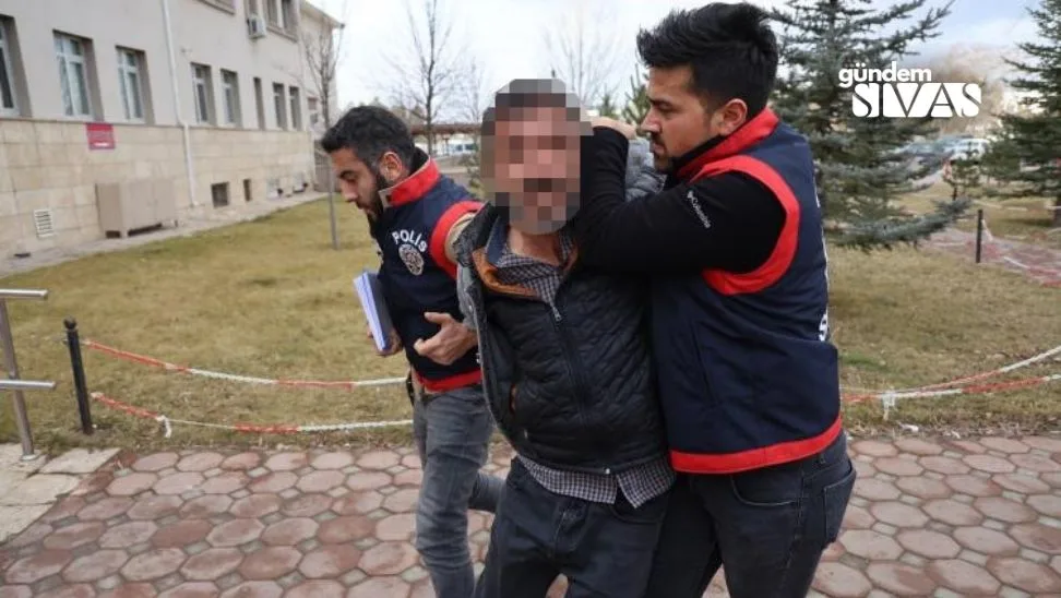 Cezaevinden Izinli Cikti Camide Hirsizlik Yapti 3 jpg | Gündem Sivas™ | Sivas Haberleri