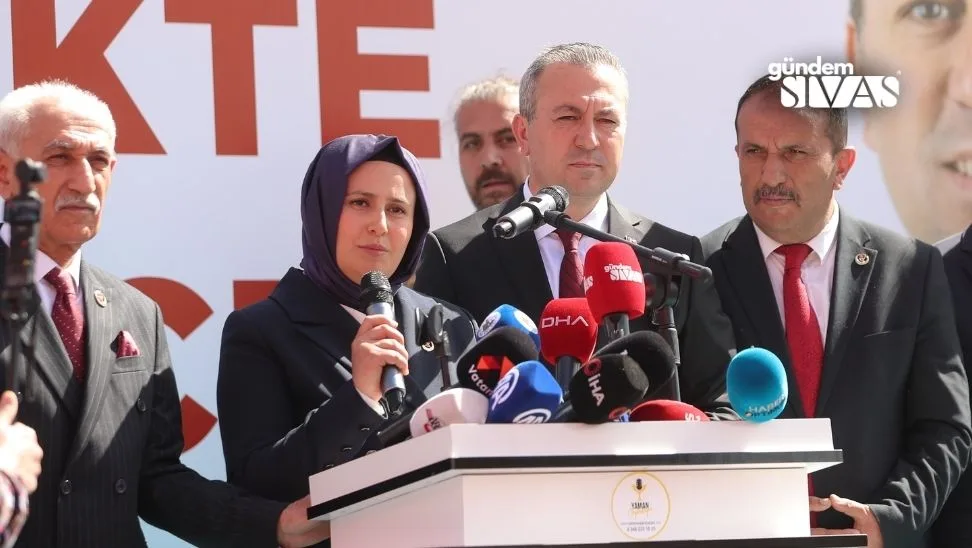 Av. Esra Meran Uslu Kimdir 3 jpg | Gündem Sivas™ Haber