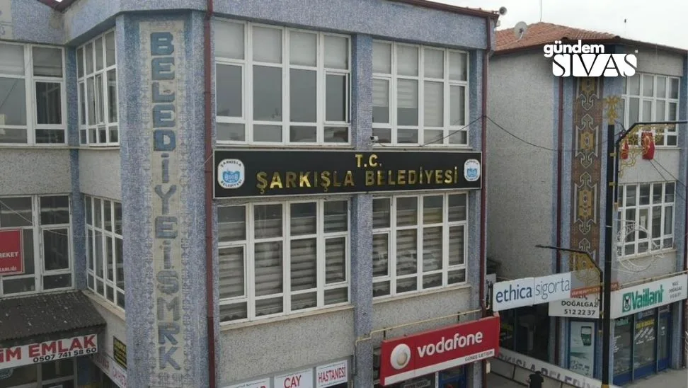 Şarkışla Belediyesi'nde 'T.C.' İbaresi Eklendi!