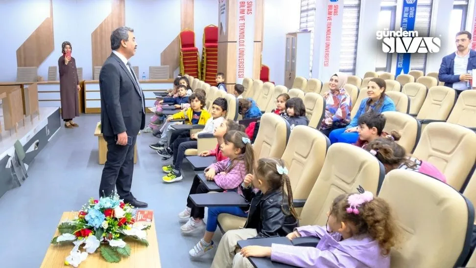 Sivaslı Genç Öğrenciler SBTÜ'yü Keşfetti!