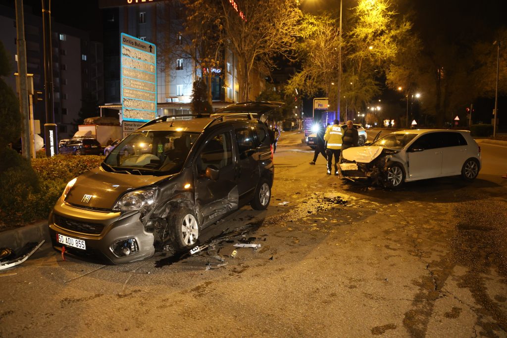 AW432049 05 | Gündem Sivas™ Haber
